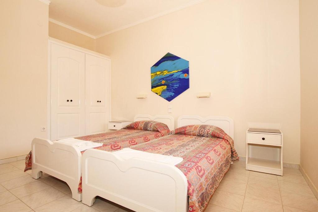 Pool Villa Grigoris Aspiotades Exterior photo